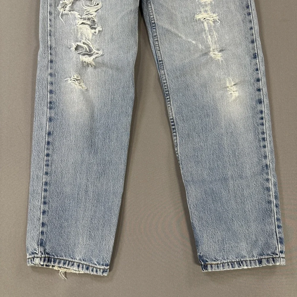 Levi's 550 Jeans Mens 30x30‎ Light Wash Blue Relaxed Fit Tapered Distressed